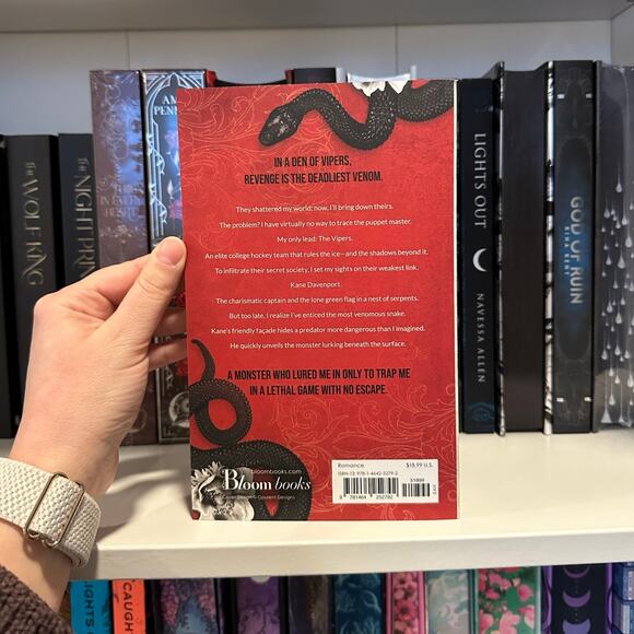 Target Exclusive Beautiful Venom By Rina Kent W/ Sprayed Edges - Picture 7 of 8